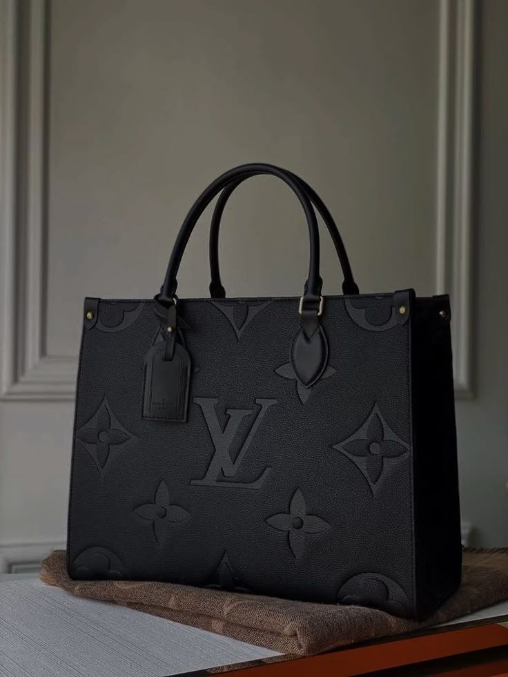 LV Hanbag for Women