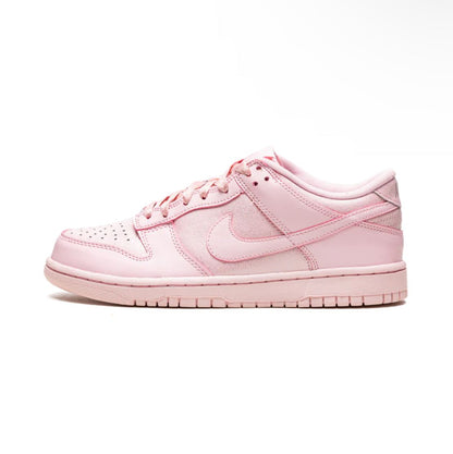 Dunk Low "Prism Pink"