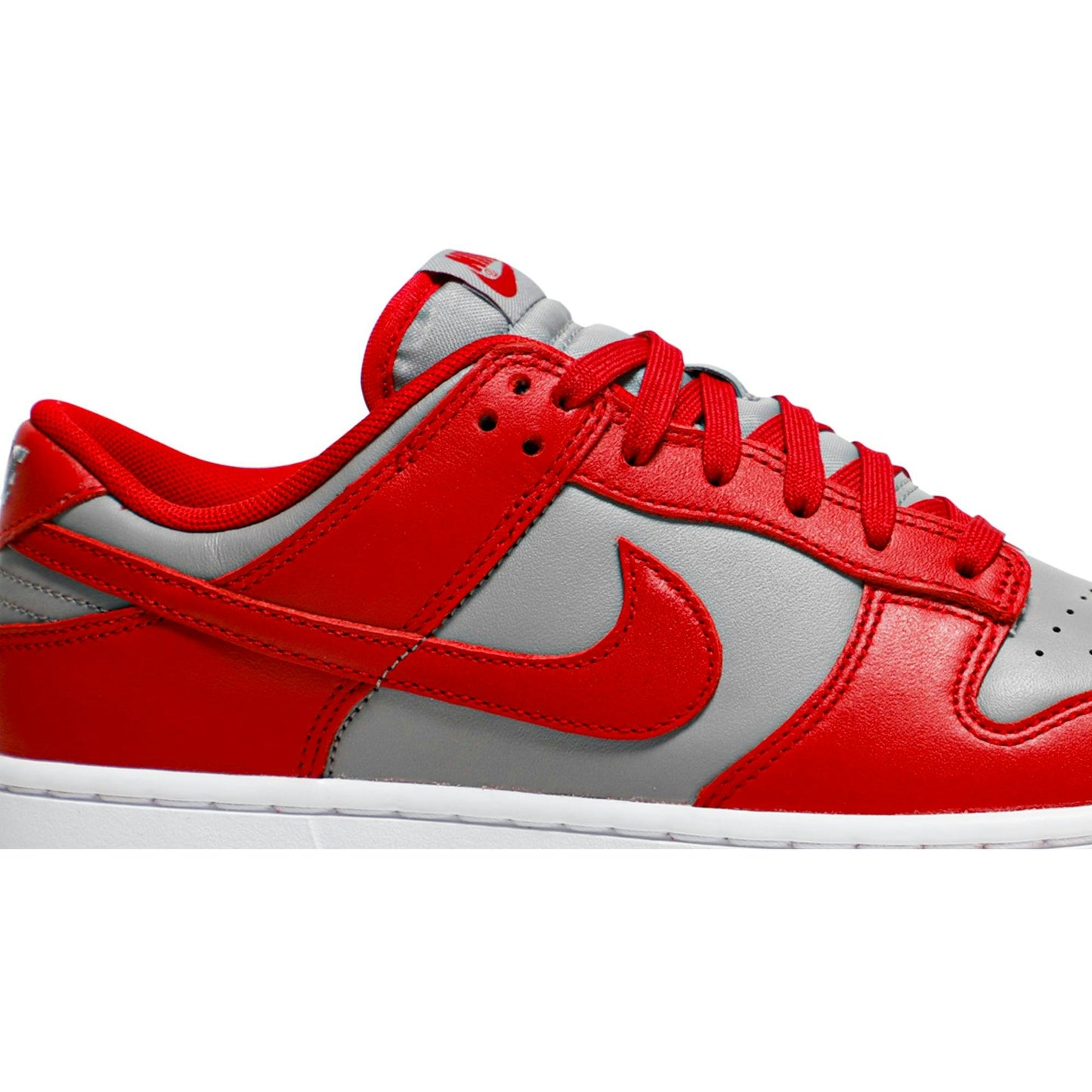 NIKE DUNK LOW SP ‘UNLV’