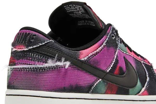 NIKE DUNK LOW ‘GRAFFITI’