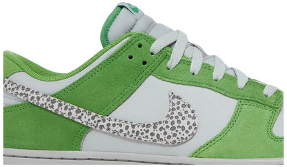 NIKE DUNK LOW ‘SAFARI SWOOSH-CHLOROPHYLL’