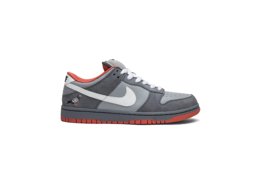 NIKE SB DUNK LOW PRO X JEFF STAPLE  ‘PIGEON’