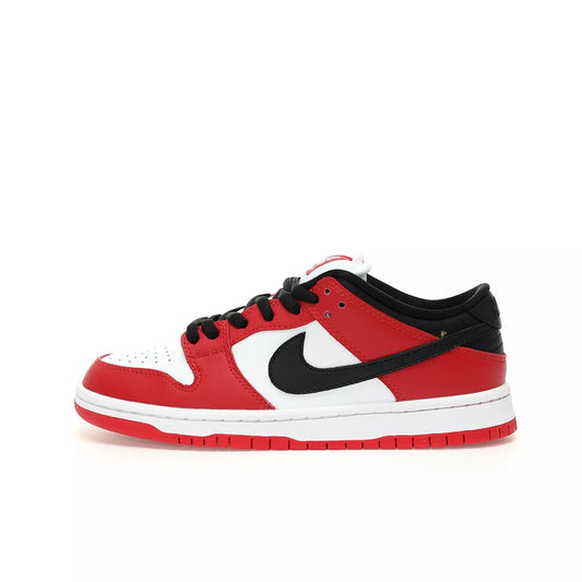 NIKE SB DUNK LOW ‘J-PACK CHICAGO’