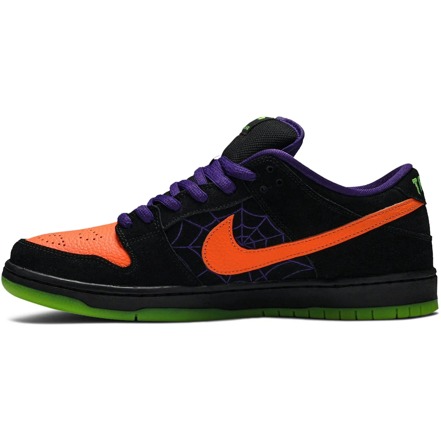 NIKE SB DUNK LOW ‘NIGHT OF MISCHIEF’