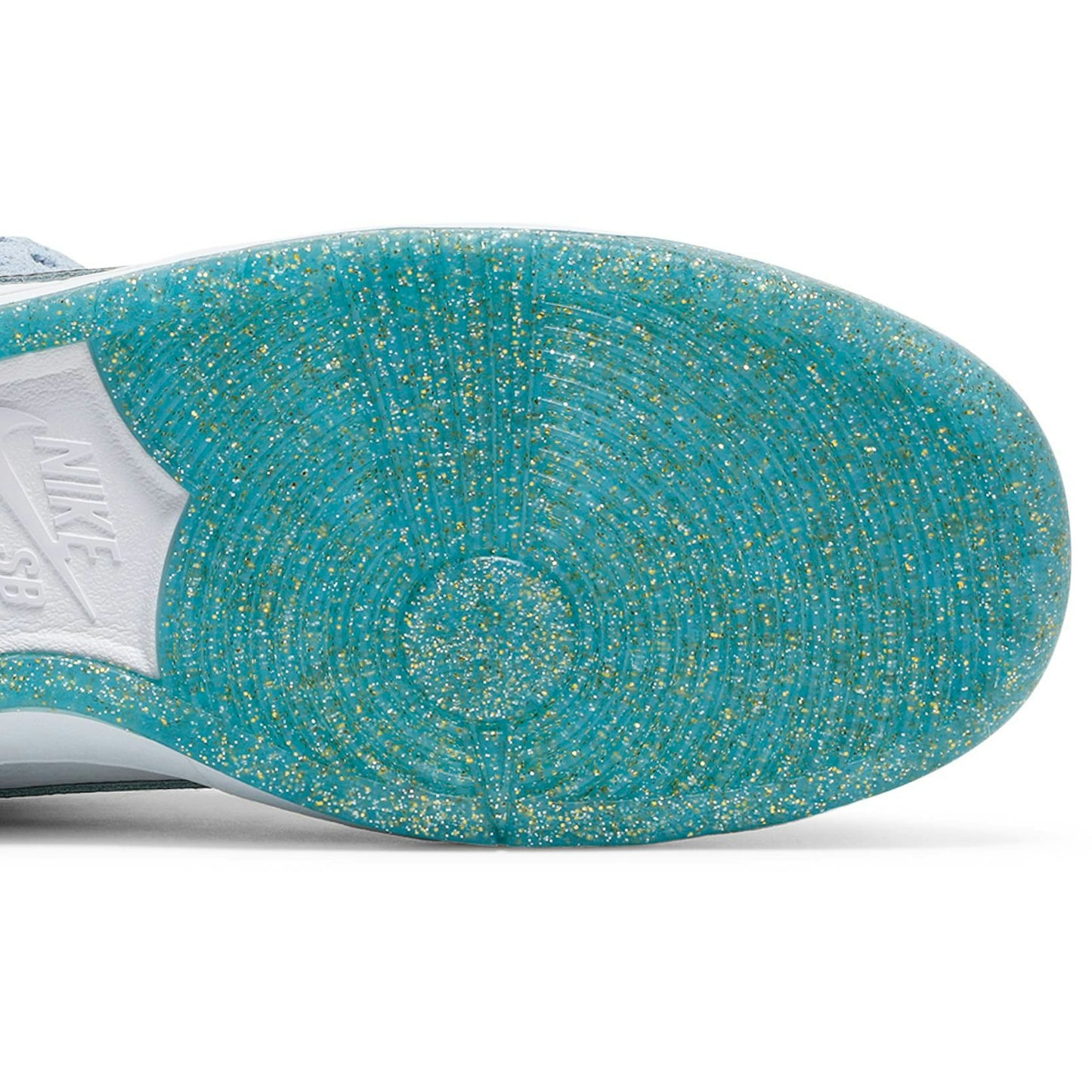 Nike SB Dunk Low ‘Holiday Special’