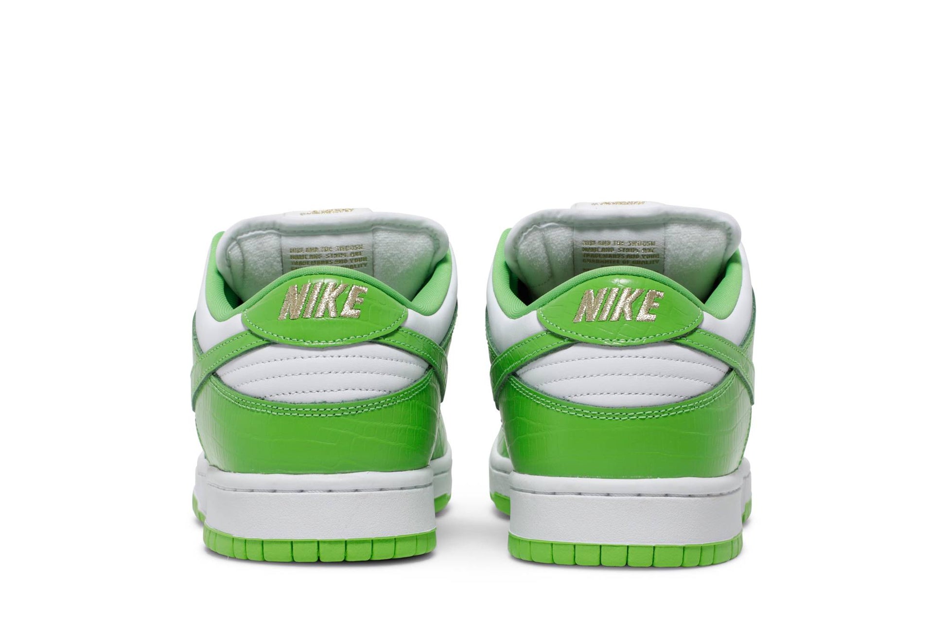 NIKE SB DUNK LOW OG X SUPREME ‘MEAN GREEN’